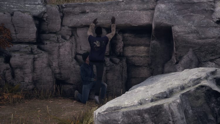 A glitch occurs making Kate's leg go through Jamie's chest.